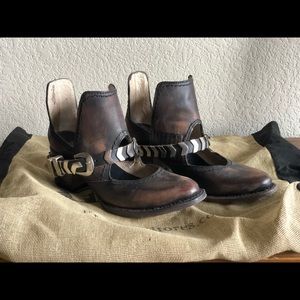 FREEBIRD BLACK DISTRESSED BALDE